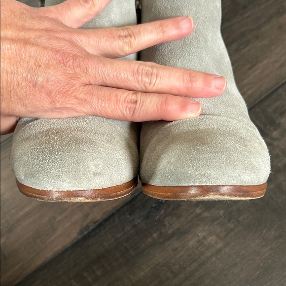 rag & bone Light Gray Suede Ankle Booties SZ 39 - Picture 8 of 13